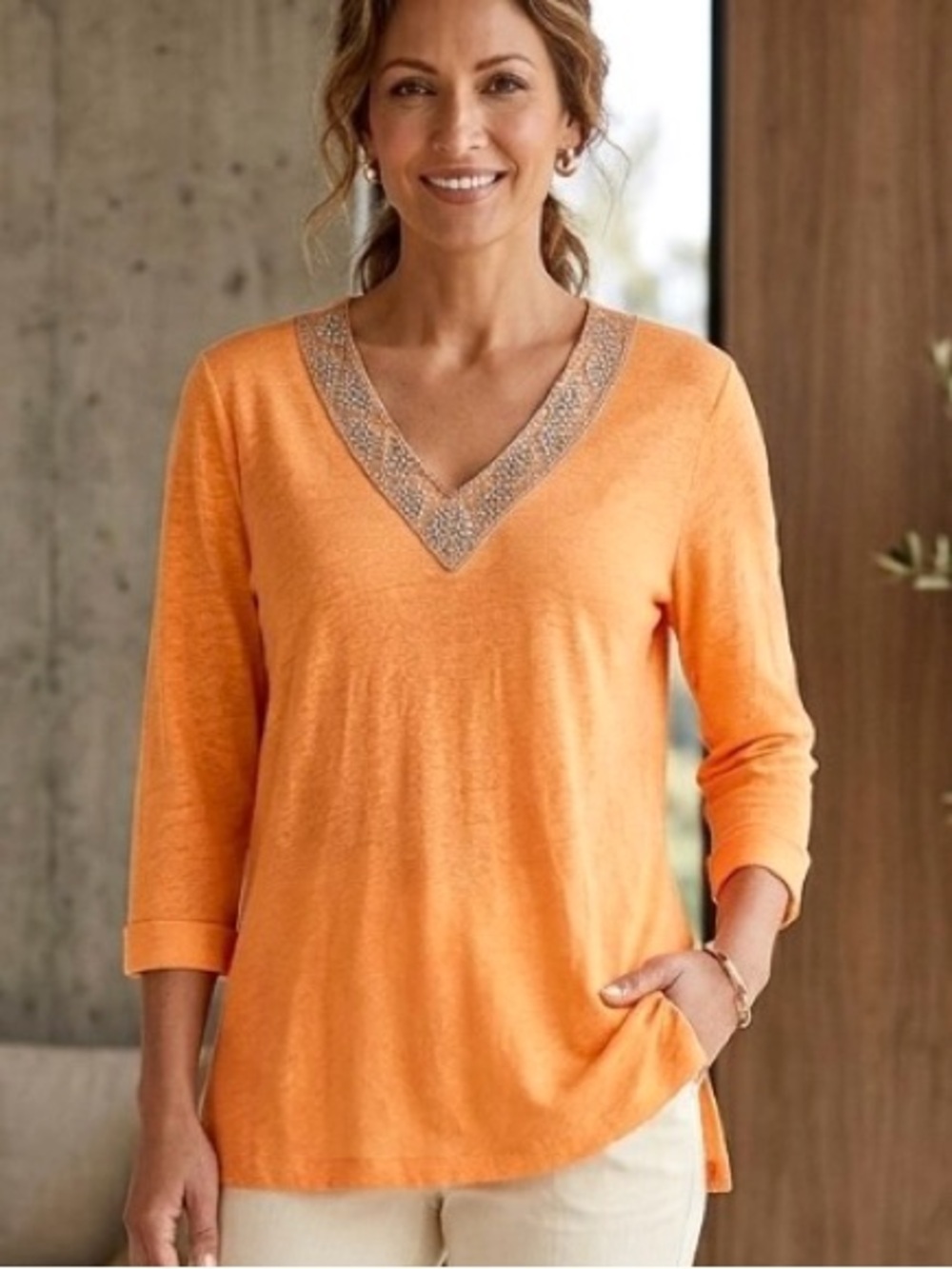Chicos linen top size XXL sequined V-neck
